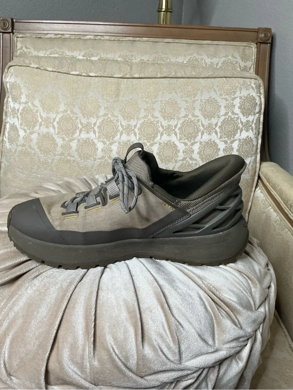 Kizik Wasatch Hands-Free Outdoor Sneakers Tumbleweed Brown